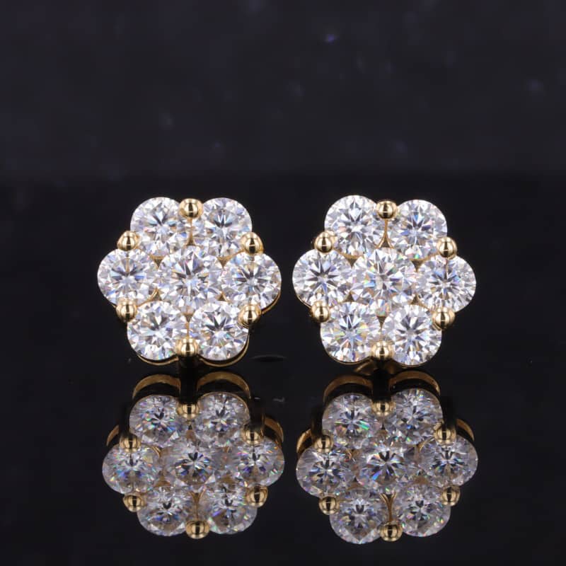 18K Solid Gold VVS D Cluster Screwback Stud Earring